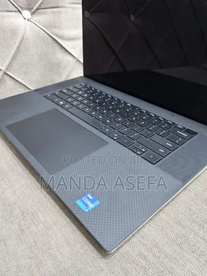 New Laptop Dell XPS 15 32GB Intel Core I7 SSD 1T