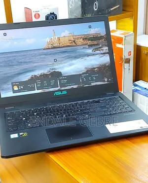 Photo - New Laptop Asus VivoBook 15 X505BA 16GB Intel Core I7 HDD+SSD 256GB