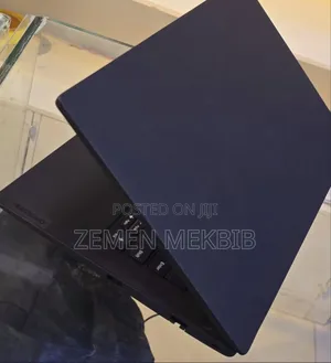 New Laptop Lenovo 16GB AMD Ryzen 5 SSD 512GB