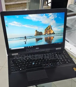 New Laptop Dell Precision 15 3520 16GB Intel Core I7 SSD 512GB