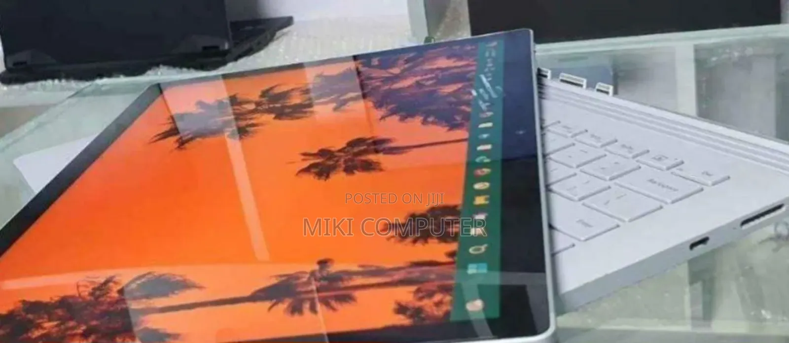 New Laptop Microsoft Surface 16GB Intel Core I7 SSD 256GB