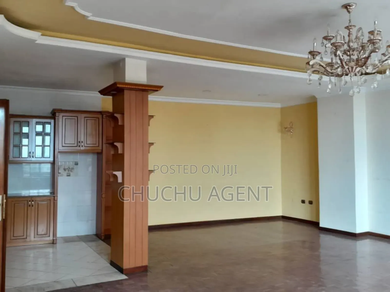 7bdrm House in Yeka for sale