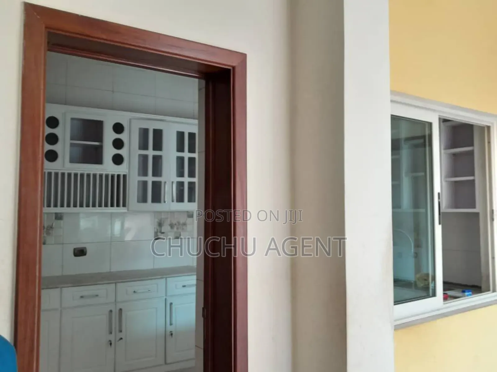 7bdrm House in Yeka for sale