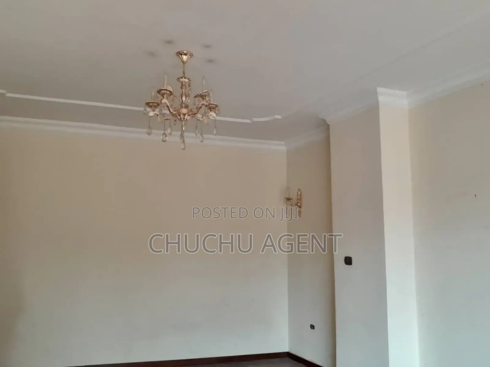7bdrm House in Yeka for sale