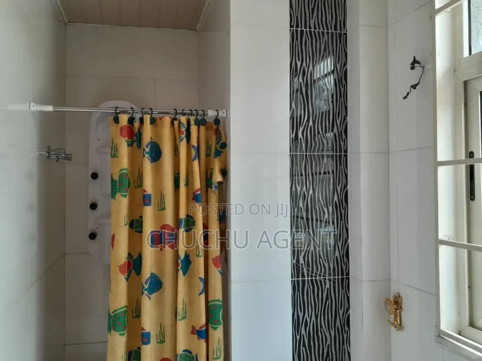 7bdrm House in Yeka for sale