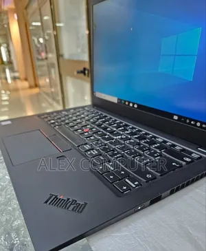 Photo - New Laptop Lenovo ThinkPad X1 Carbon 16GB Intel Core I7 SSD 512GB