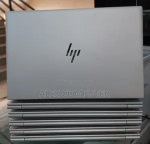 New Laptop HP EliteBook 830 G8 8GB Intel Core I5 SSD 512GB