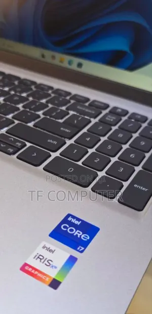 New Laptop Dell 16GB Intel Core I7 SSD 512GB