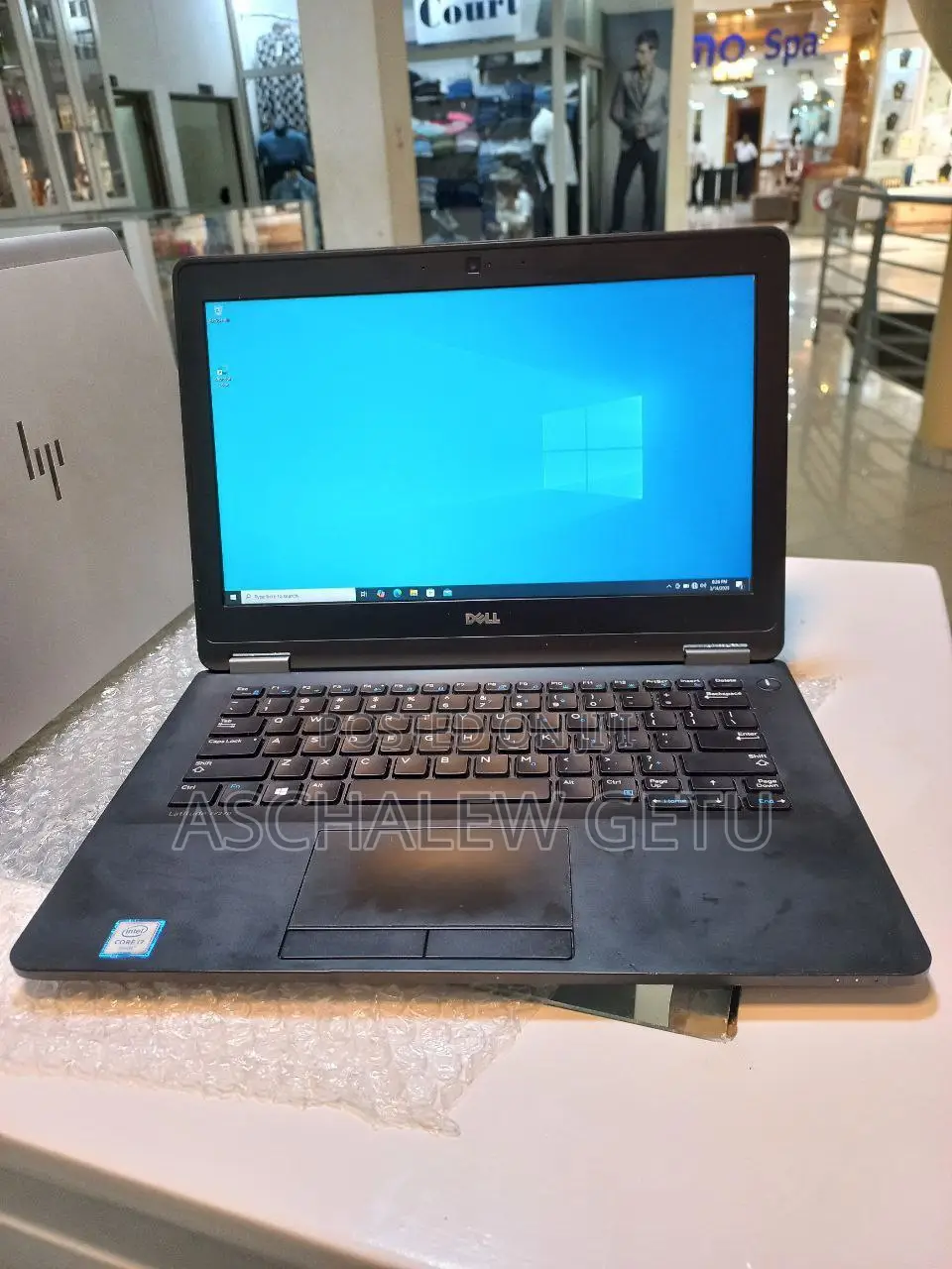 New Laptop Dell XPS 15 8GB Intel Core I7 SSD 256GB