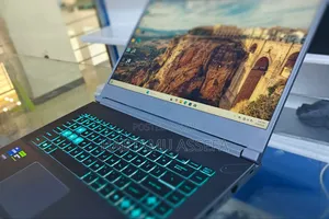 New Laptop MSI GF63 16GB Intel Core I7 SSD 1T