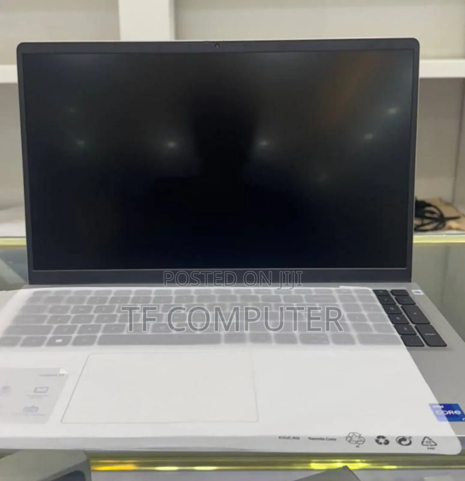 New Laptop Dell Inspiron 15 16GB Intel Core I7 SSD 1T