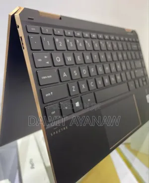 Photo - New Laptop HP Spectre 13 16GB Intel Core I7 SSD 1T