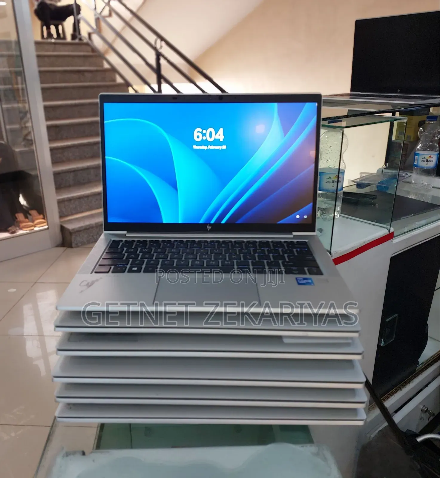 New Laptop HP EliteBook 830 G8 8GB Intel Core I5 SSD 1T