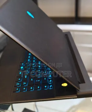 New Laptop Alienware M15 R3 32GB Intel Core I9 SSD 1T
