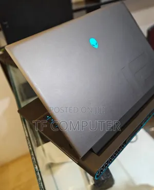 New Laptop Alienware M15 R3 32GB Intel Core I9 SSD 1T