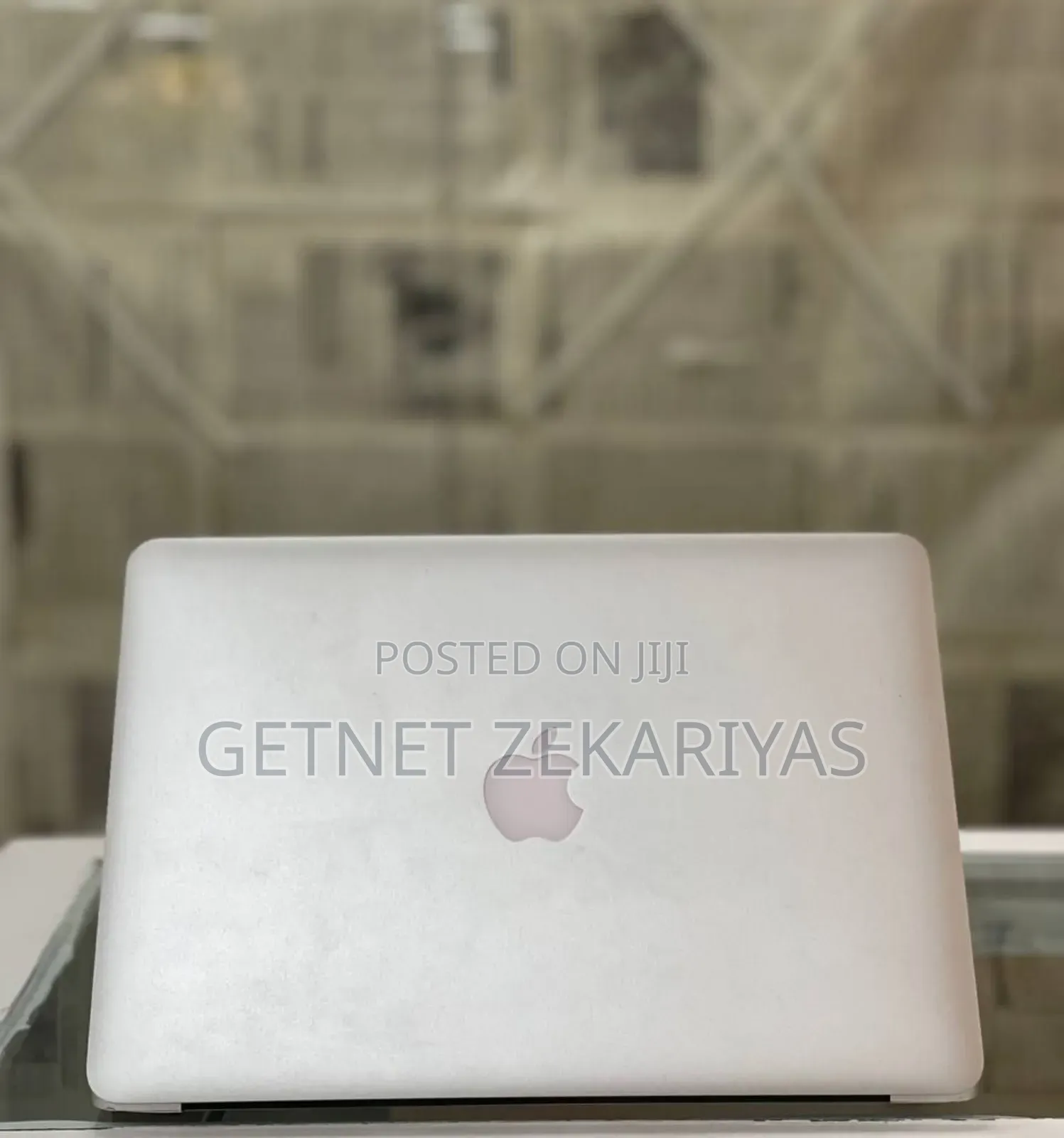 New Laptop Apple MacBook Air 2017 8GB Intel Core I7 SSD 512GB