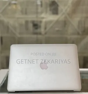 New Laptop Apple MacBook Air 2017 8GB Intel Core I7 SSD 512GB