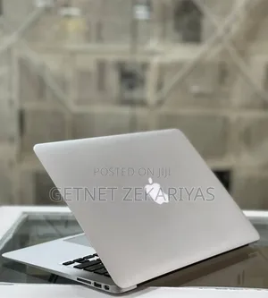 New Laptop Apple MacBook Air 2017 8GB Intel Core I7 SSD 512GB