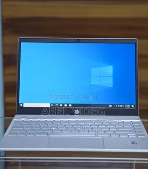 New Laptop HP Pavilion 14 8GB Intel Core I5 SSD 256GB