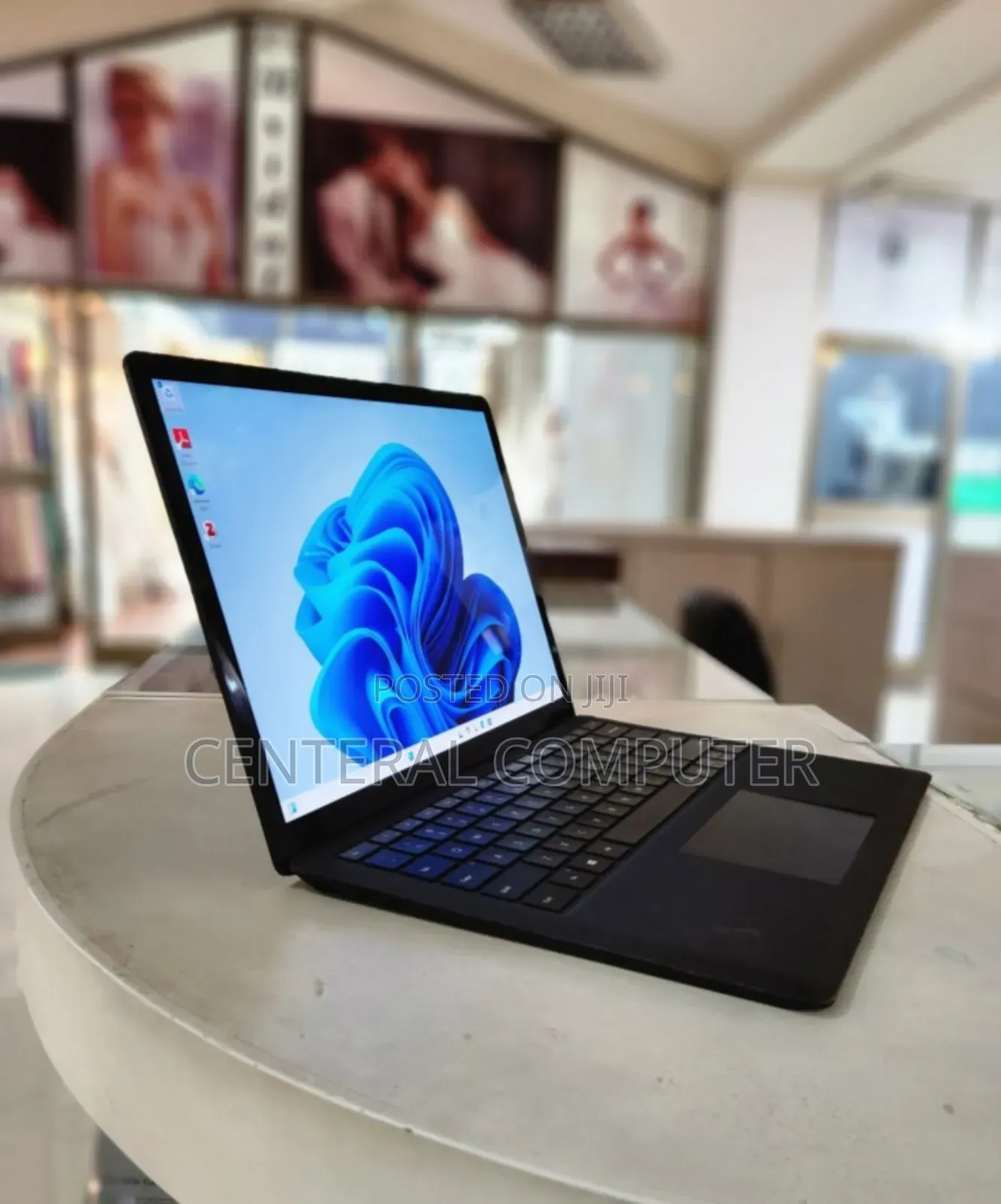 New Laptop Microsoft Surface 18GB Intel Core I7 SSD 512GB