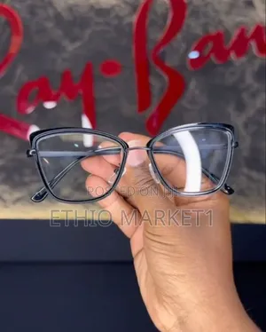 Photo - Blue Cut Eyeglasses (Blue Light Filter Glassess) for Ladies