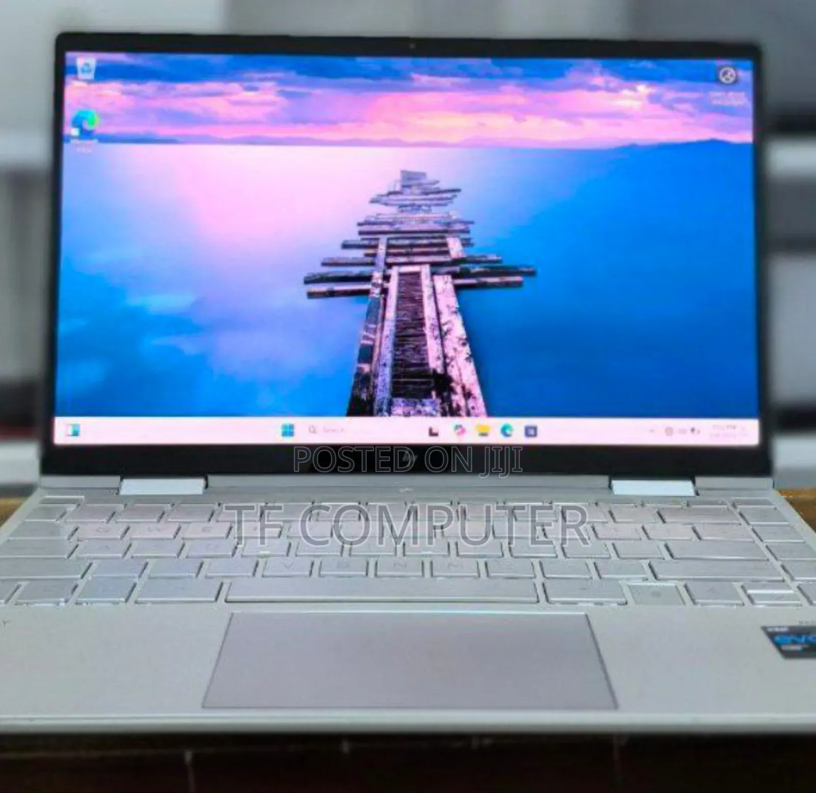 New Laptop HP Envy X360 8GB Intel Core I7 SSD 512GB