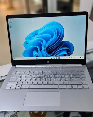New Laptop HP Stream Notebook 8GB Intel Core I7 SSD 512GB