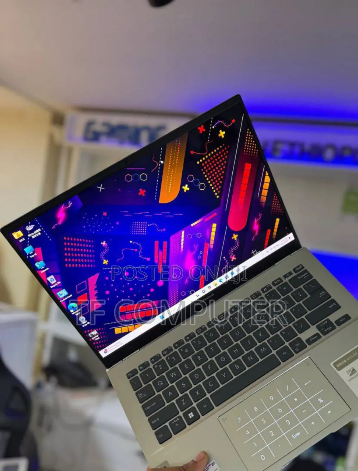 New Laptop Asus ZenBook UX303LA 16GB Intel Core I7 SSD 512GB