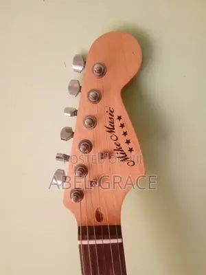 Photo - Lead Guitar