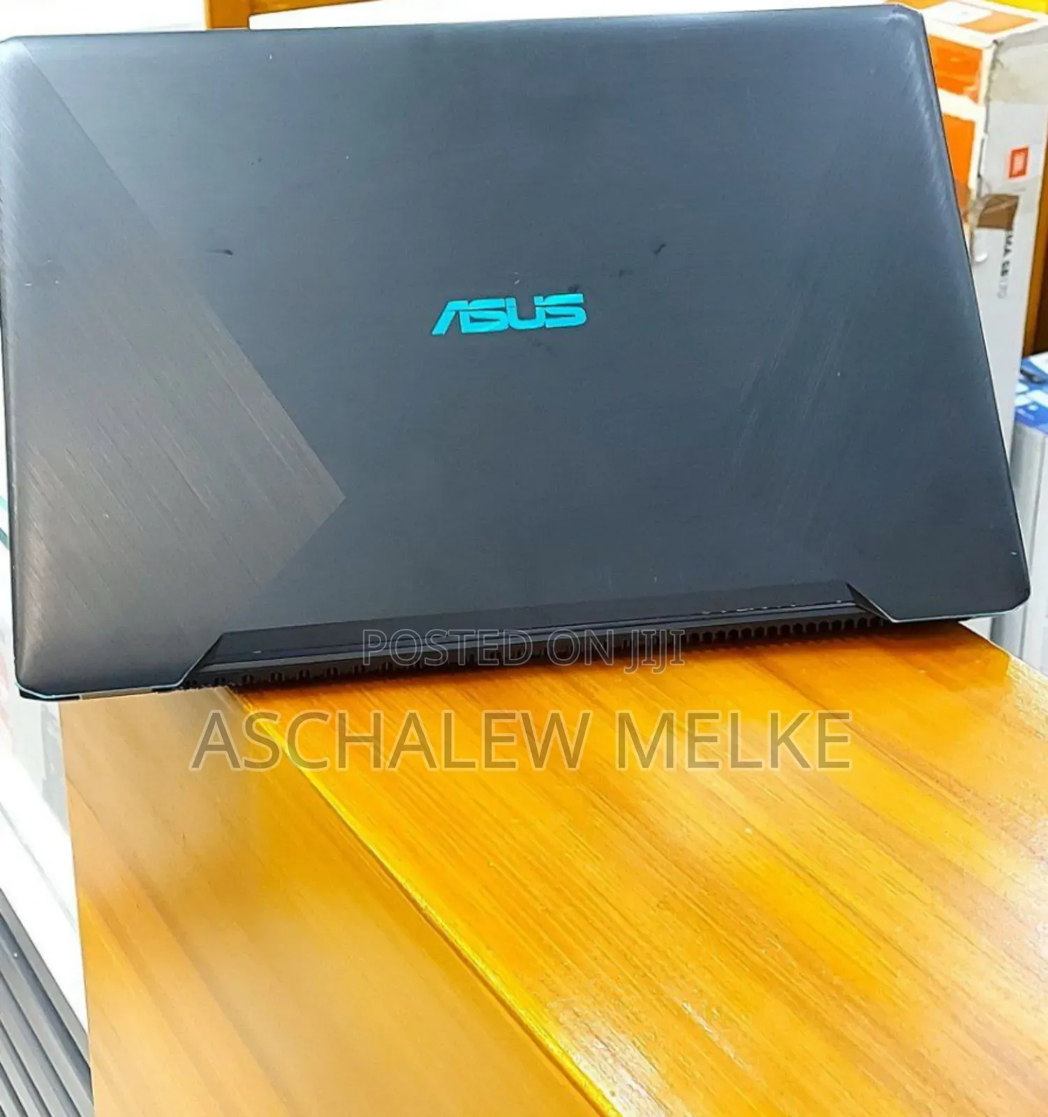 New Laptop Asus VivoBook 15 X505BA 16GB Intel Core I7 SSD 256GB