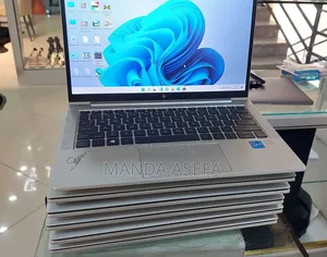 New Laptop HP EliteBook 830 G8 8GB Intel Core I5 SSD 1T