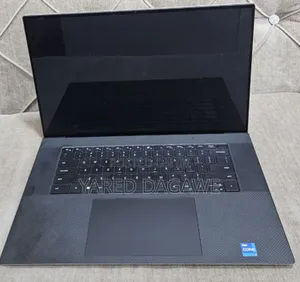 New Laptop Dell XPS 15 32GB Intel Core I7 SSD 1T
