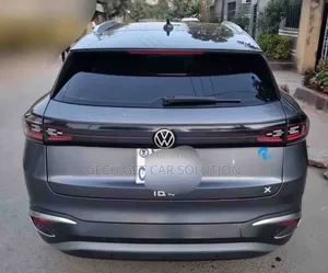 Volkswagen ID.4 2023 Silver