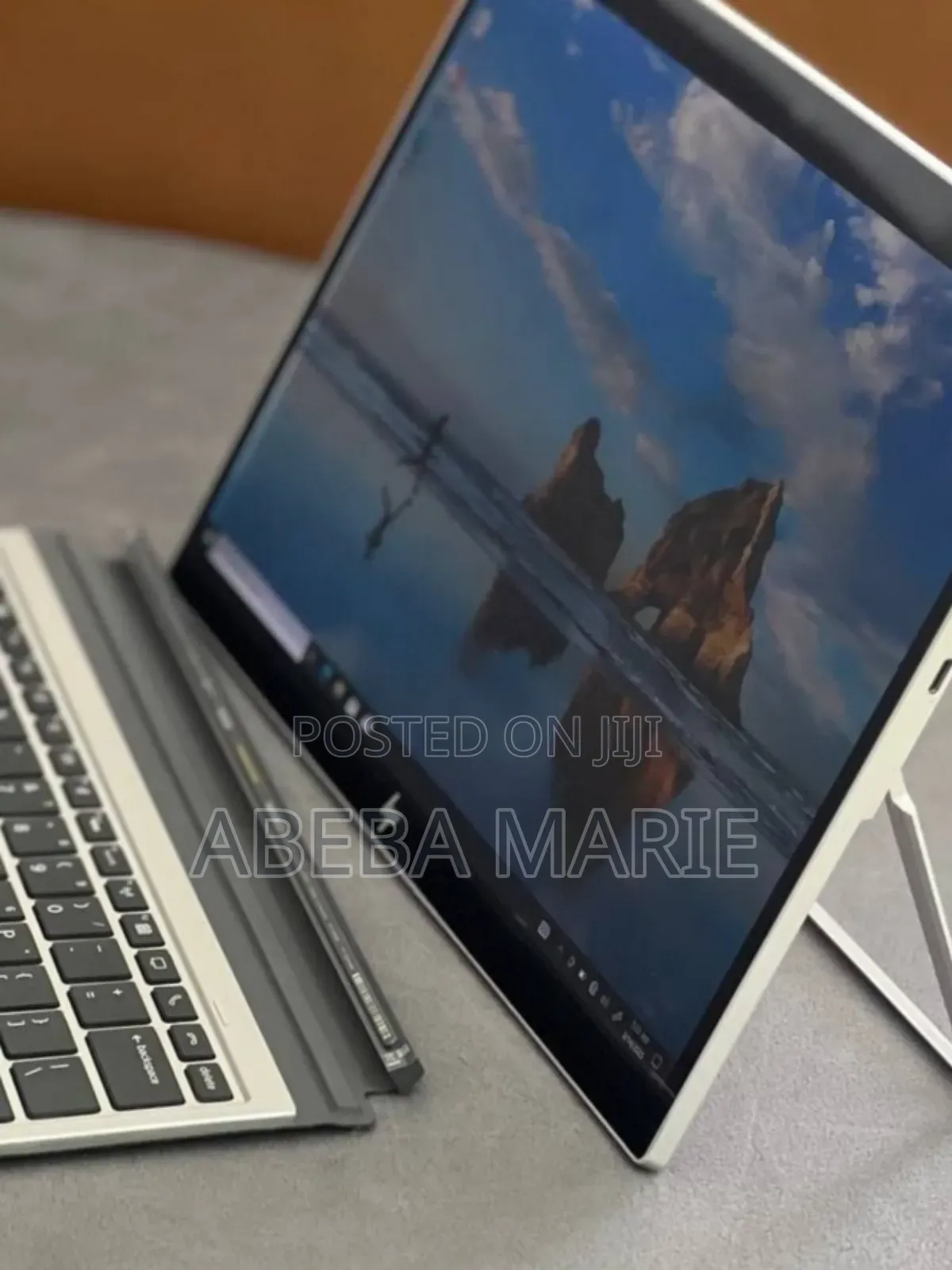 New Laptop HP Elite X2 G8 8GB Intel Core I5 SSD 512GB