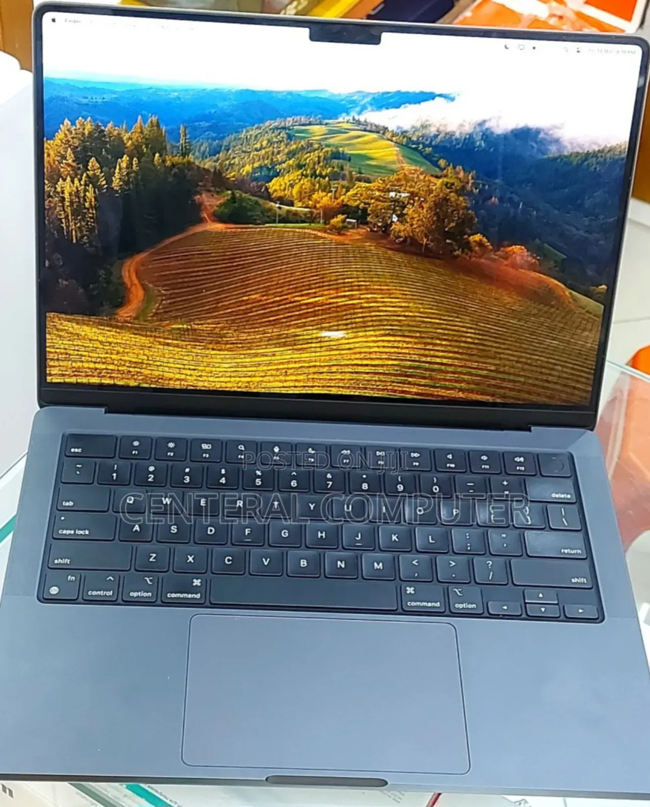 New Apple MacBook Pro 2023 M3 Max 14-Inch 18GB Apple M3 Pro SSD 512GB