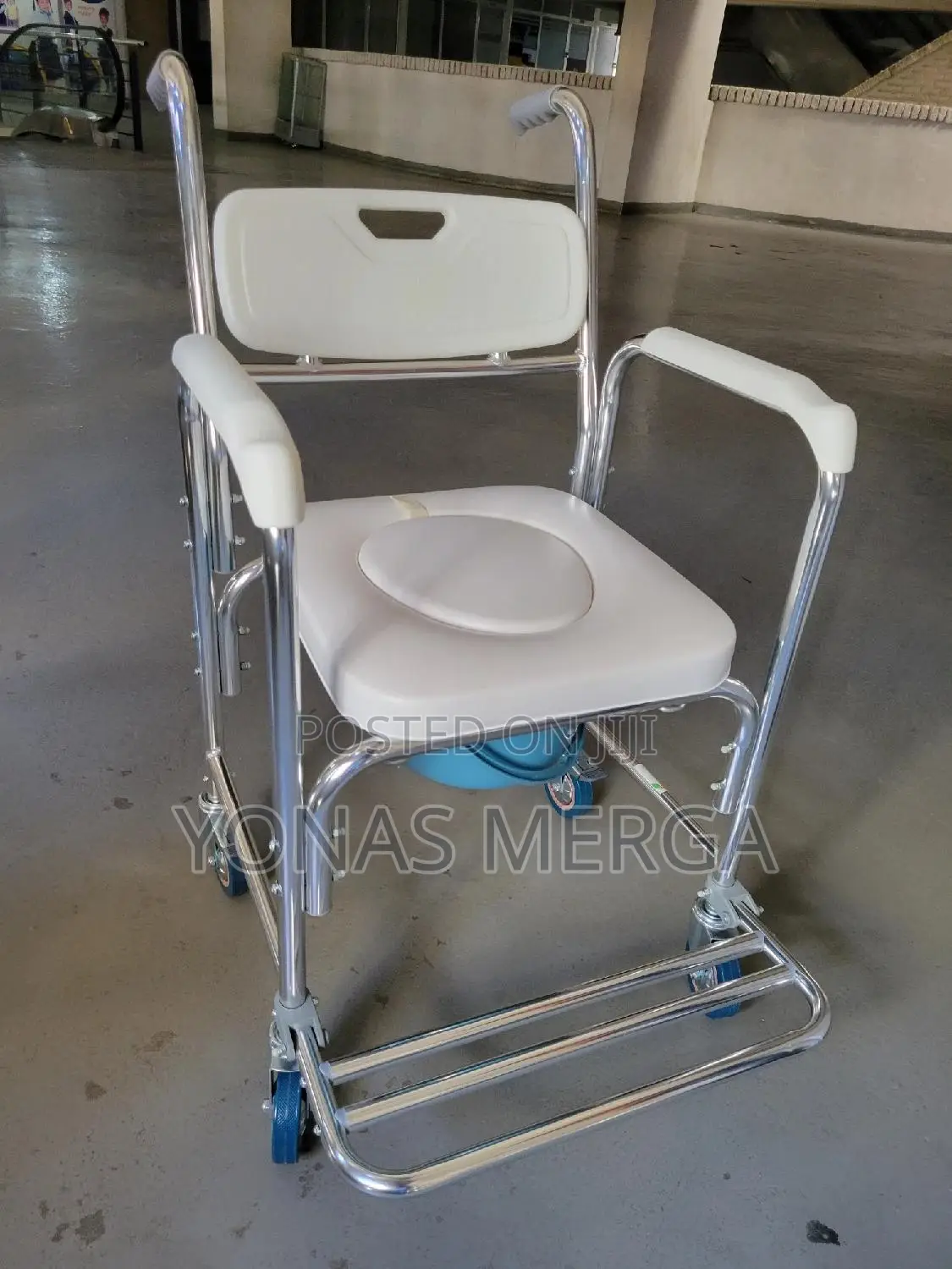 Wheelchair፺☆4-in-1 Toilet Chairπ髢pottyመፀዳጃ Chair*Ĭ*Pot Chair