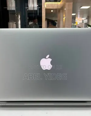 Photo - New Laptop Apple MacBook Air 2017 8GB Intel Core I7 SSD 512GB