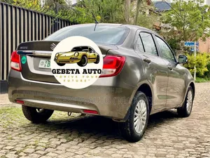 Suzuki Dzire 2022 Silver