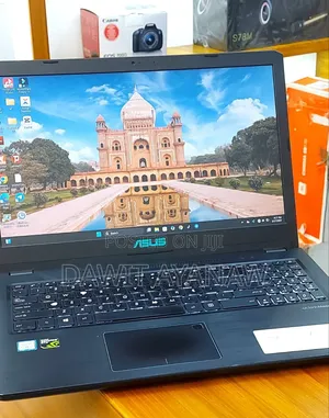 New Laptop Asus VivoBook 15 X505BA 16GB Intel Core I7 HDD 256GB
