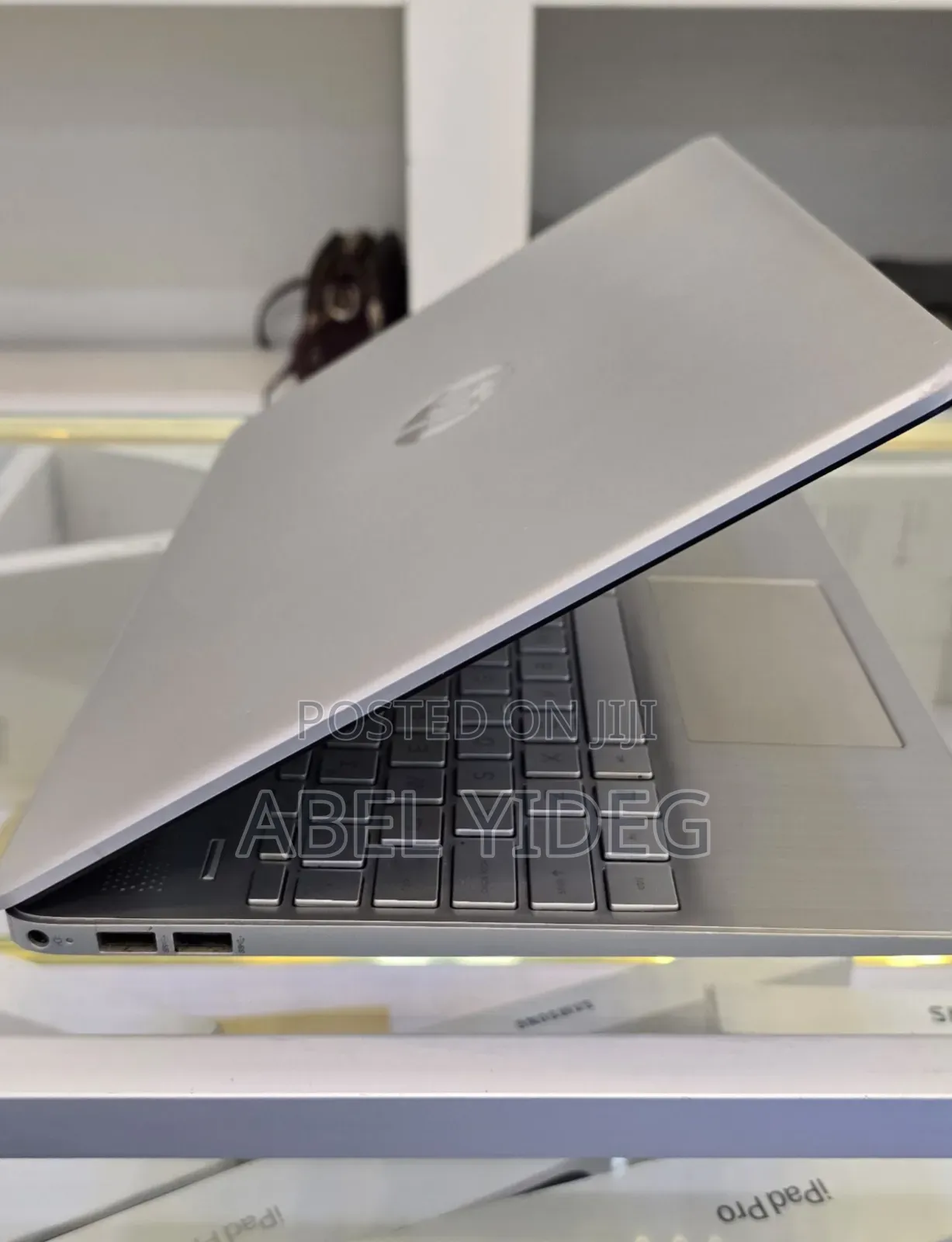 New Laptop HP Stream Notebook 8GB AMD Ryzen 5 SSD 512GB