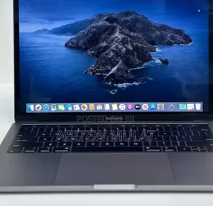 New Laptop Apple MacBook Pro 2019 8GB Intel Core I5 SSD 128GB