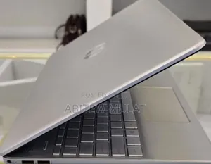 New Laptop HP Stream Notebook 8GB AMD Ryzen 5 SSD 512GB