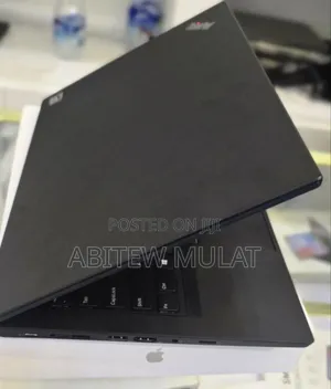 New Laptop Lenovo Thinkpad T490s 16GB AMD Ryzen 5 SSD 512GB