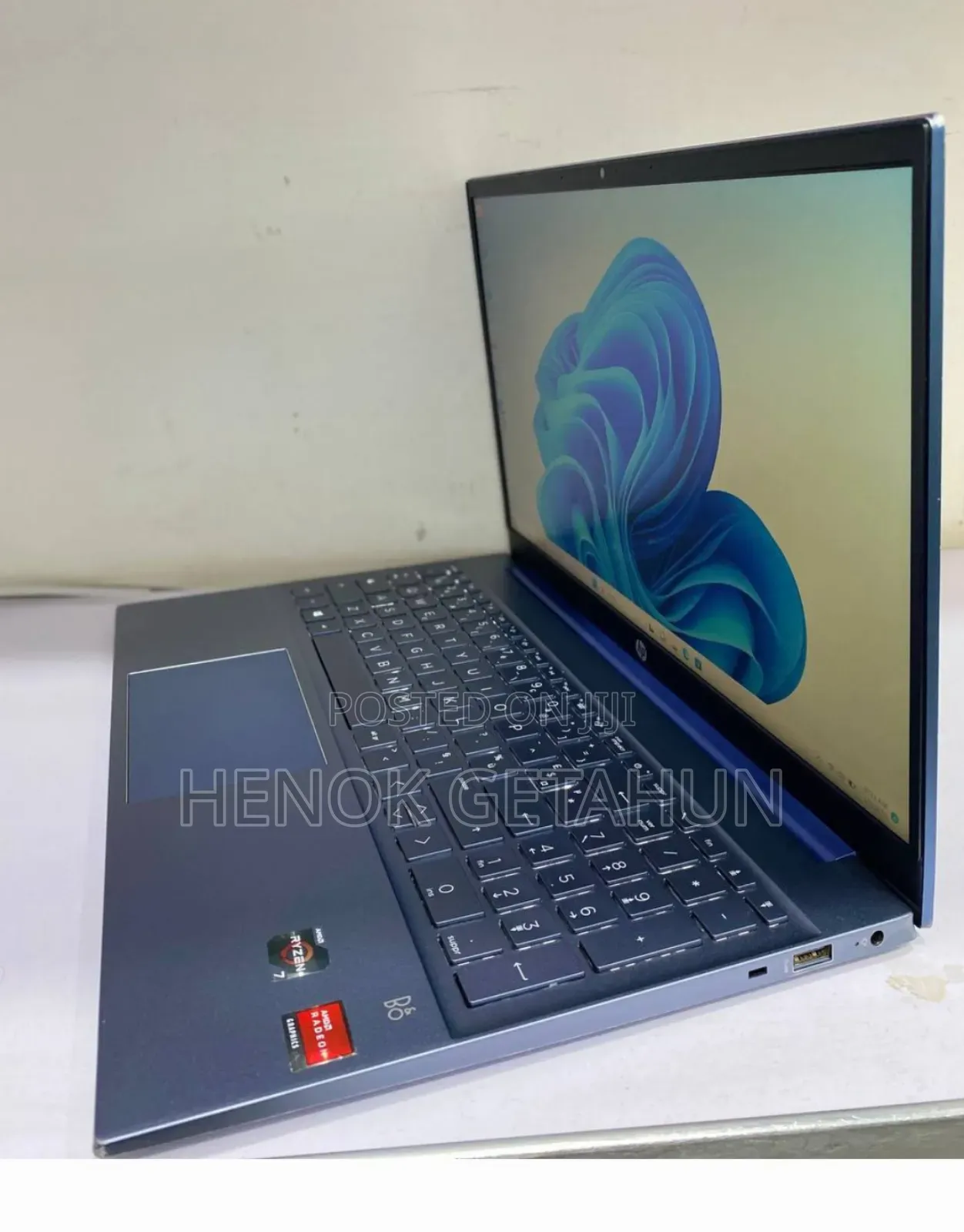 New Laptop HP Pavilion 15 8GB AMD Ryzen 7 SSD 512GB