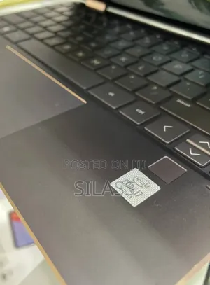 New Laptop HP Spectre X360 16GB Intel Core I7 SSD 1T