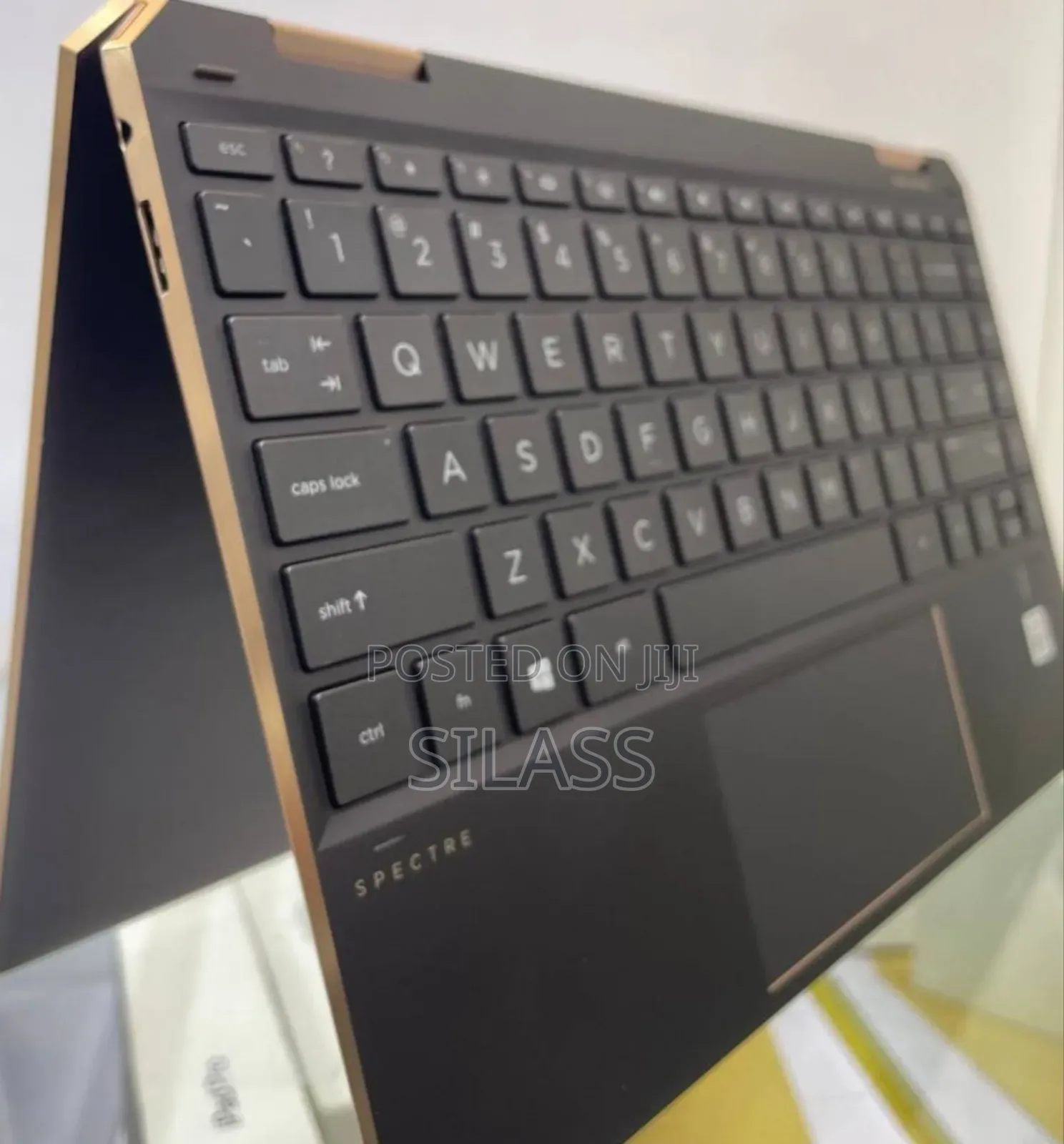 New Laptop HP Spectre X360 16GB Intel Core I7 SSD 1T