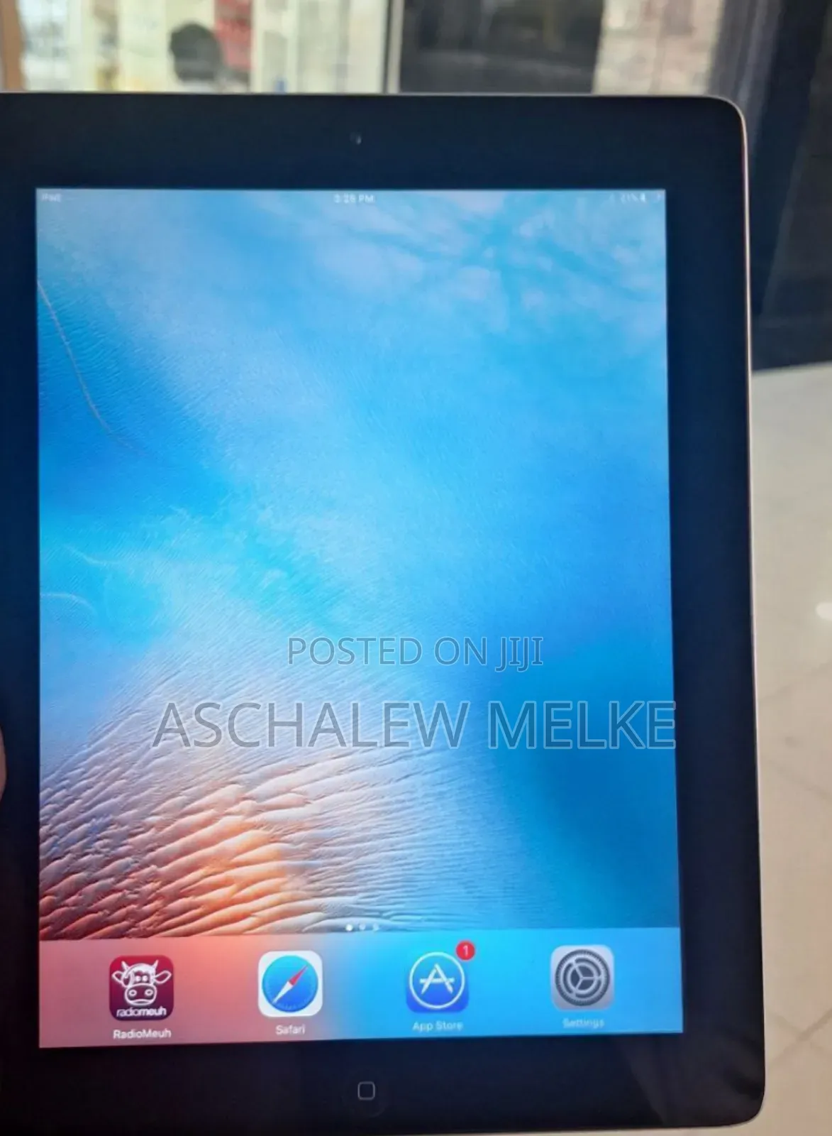 New Apple iPad (2022) 64 GB Black