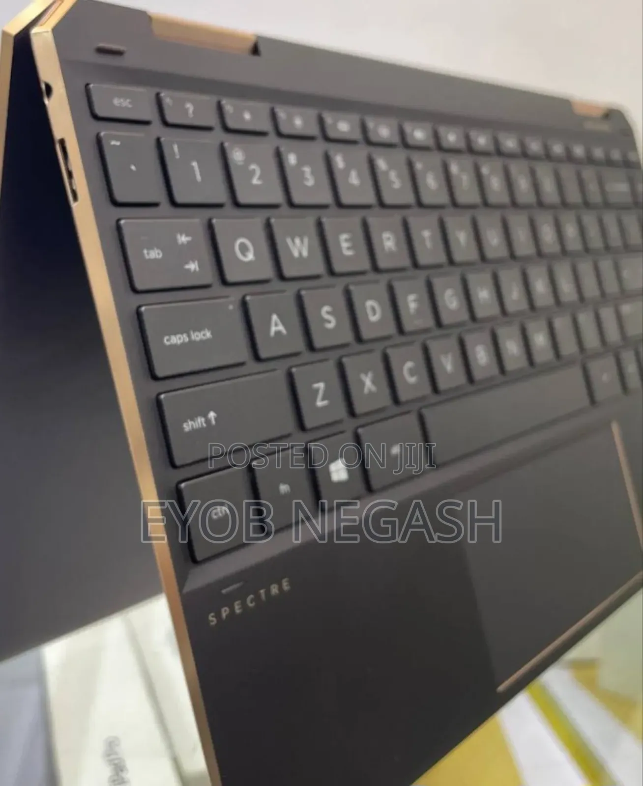 New Laptop HP Spectre 13 16GB Intel Core I7 SSD 16 GB