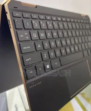 New Laptop HP Spectre 13 16GB Intel Core I7 SSD 16 GB