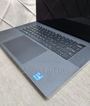 Photo - New Laptop Dell XPS 15 32GB Intel Core I7 SSD 1T